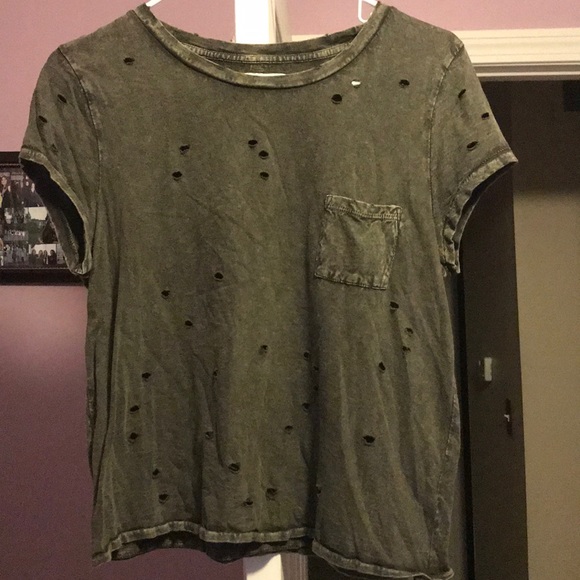 American Eagle Outfitters Tops - Army green t shirt